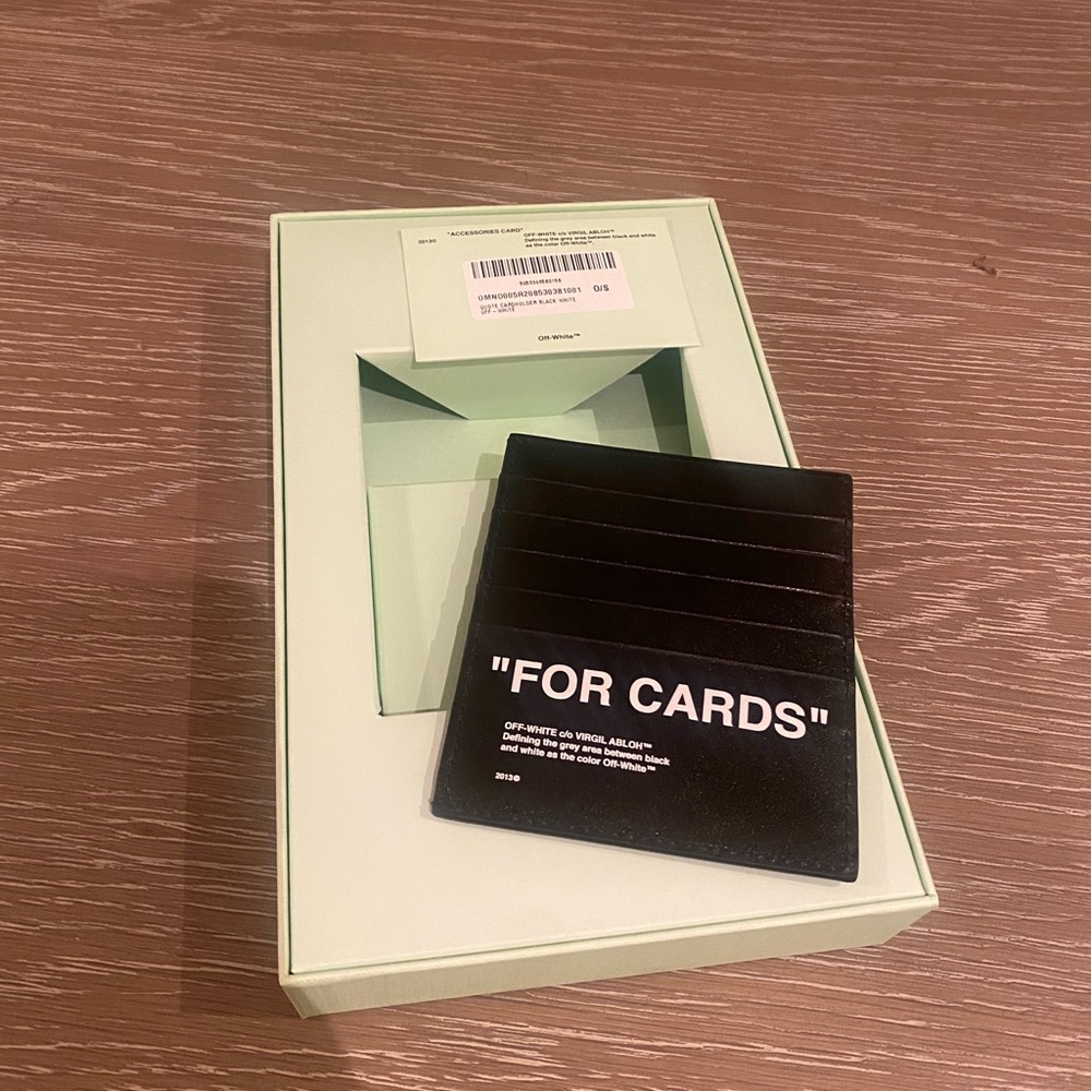 Off-White Quote Cardholder Black/White NWT
